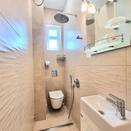 Bright & Modern Luxury Family Apartament Burgas